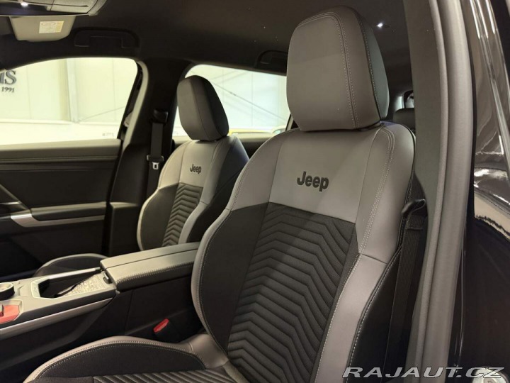Jeep Compass Altitude e-Hybrid 145k eD 2026