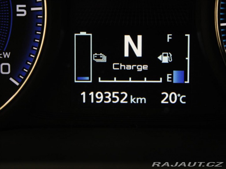Mitsubishi Outlander 2,4 PHEV 165kW Instyle 1. 2021