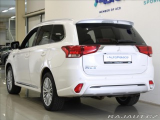 Mitsubishi Outlander 2,4 PHEV 165kW Instyle 1. 2021