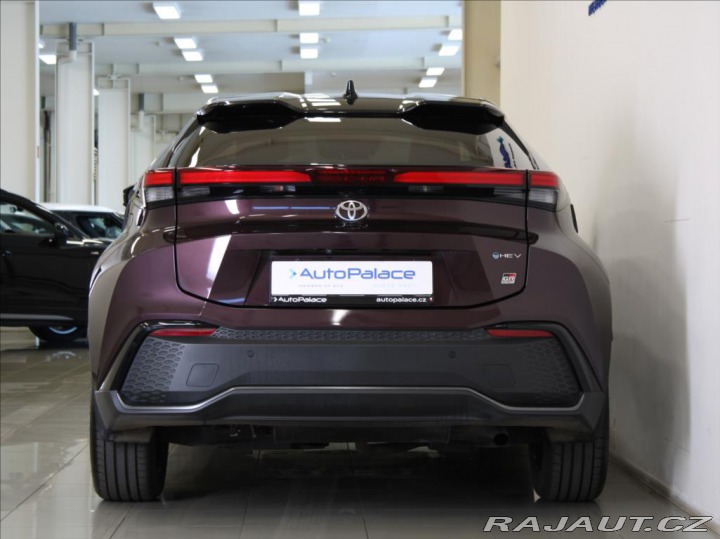 Toyota C-HR 2,0 Hybrid 178k.4x4 GR 63 2025