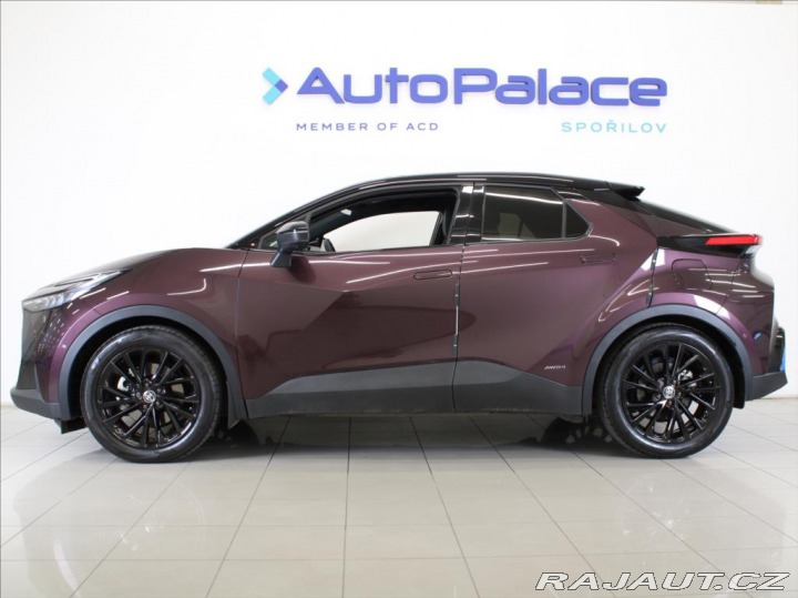 Toyota C-HR 2,0 Hybrid 178k.4x4 GR 63 2025