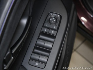 Toyota C-HR 2,0 Hybrid 178k.4x4 GR 63 2025