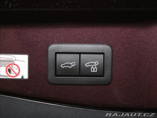 Toyota C-HR 2,0 Hybrid 178k.4x4 GR 63 2025