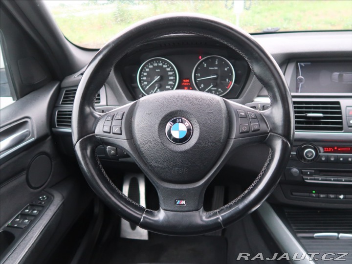 BMW X5 3,0 xDrive 30d M-paket 2010