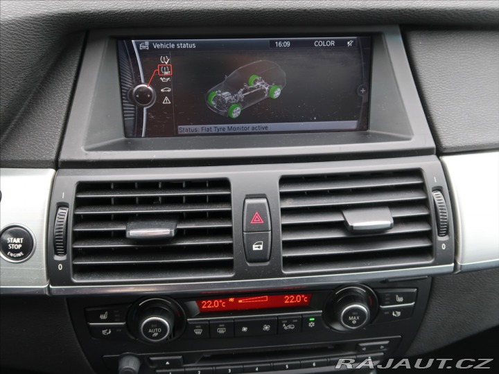 BMW X5 3,0 xDrive 30d M-paket 2010
