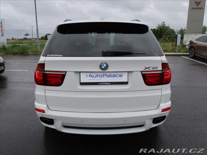 BMW X5 3,0 xDrive 30d M-paket 2010
