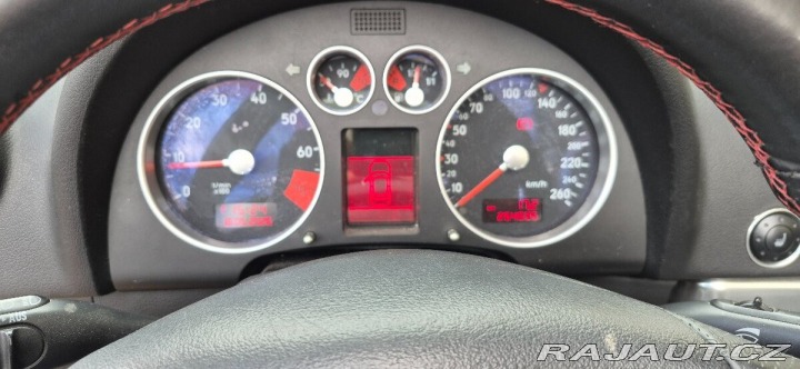 Audi TT 1,8 R8 paket 2000