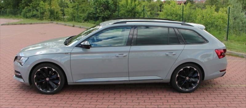 Škoda Superb 2,0 2roky záruk,40t km,