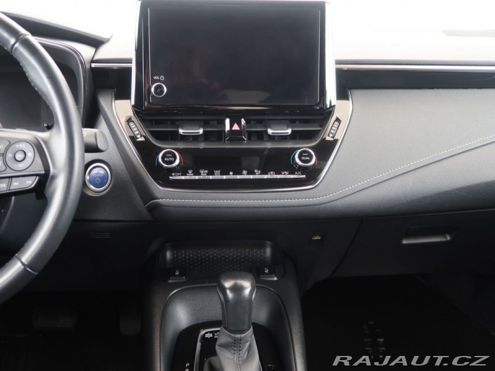 Toyota Corolla 2.0Hybrid,CZ,1Maj,Comfort 2022