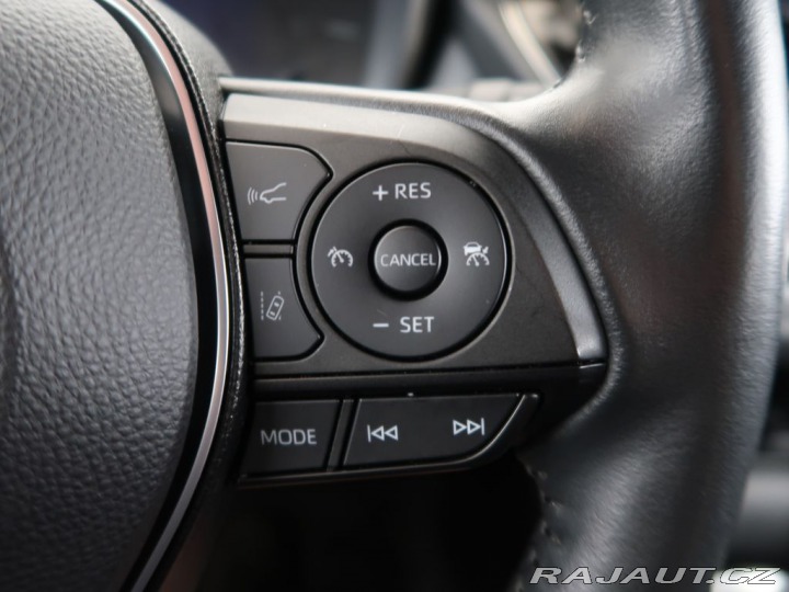 Toyota Corolla 2.0Hybrid,CZ,1Maj,Comfort 2022