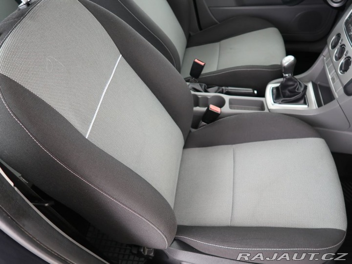 Ford Focus 1.6Duratec,74kW,CZ,1Maj,T 2011