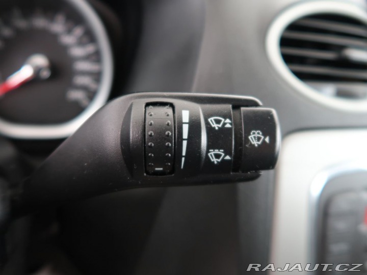 Ford Focus 1.6Duratec,74kW,CZ,1Maj,T 2011