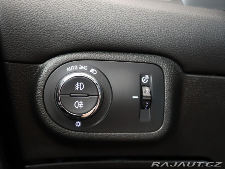 Opel Zafira 1.6CDTI,88kW,7Míst,Tažné 2017