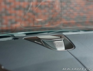 Aston Martin V8 Vantage Roadster 4.0 | Malachit 2025