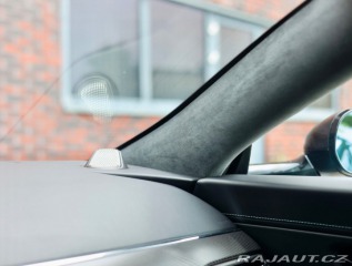 Aston Martin V8 Vantage Roadster 4.0 | Malachit 2025