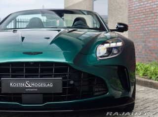 Aston Martin V8 Vantage Roadster 4.0 | Malachit 2025