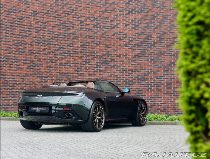 Aston Martin DB12 4.0 V8 Volante, Roadster 2024