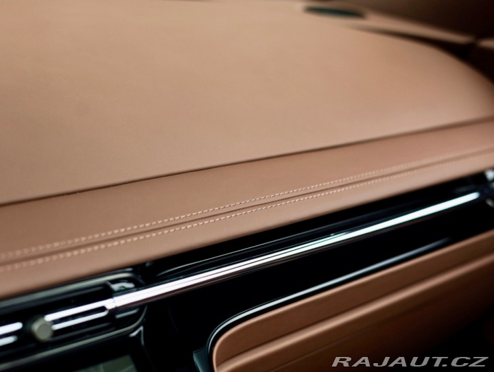 Aston Martin DB12 4.0 V8 Volante, Roadster 2024