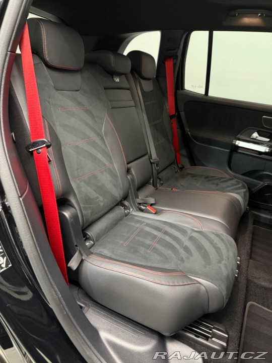 Mercedes-Benz GLB Mercedes-AMG 35 4MATIC 2023