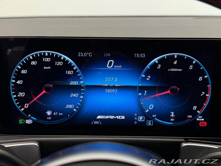 Mercedes-Benz GLB Mercedes-AMG 35 4MATIC 2023