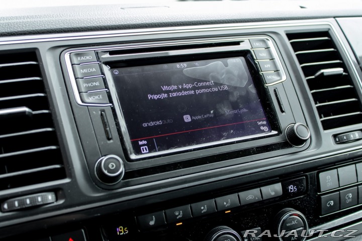 Volkswagen Multivan 2.0 TDI Pan Americana Au 2019