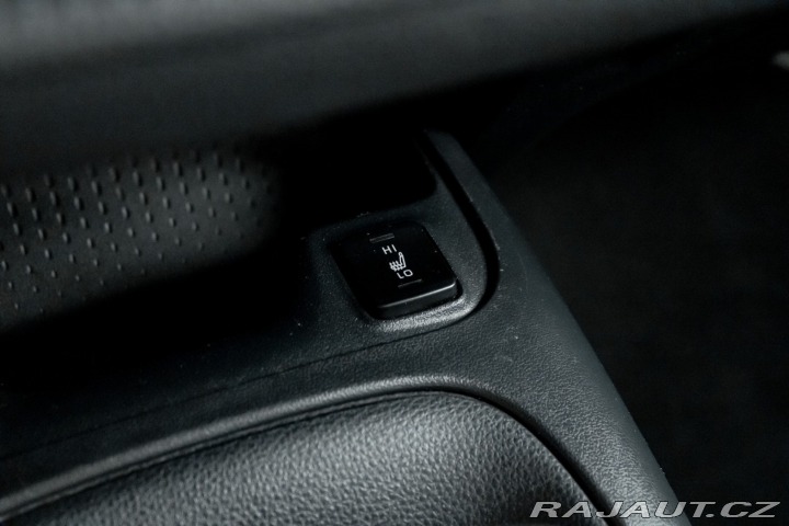 Toyota Corolla / 1.8 Hybrid/ Style/ Vyh 2020