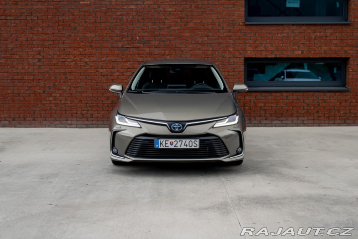 Toyota Corolla / 1.8 Hybrid/ Style/ Vyh 2020