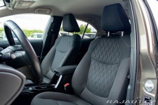 Toyota Corolla / 1.8/ Hybrid/ Style/ Vy 2020