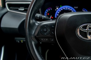 Toyota Corolla / 1.8/ Hybrid/ Style/ Vy 2020