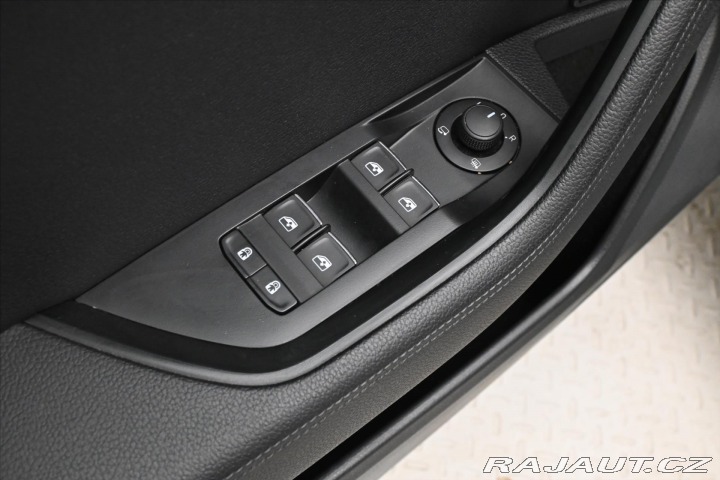 Škoda Superb 2,0 TSI 140kW DSG Style Z 2020