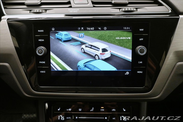 Volkswagen Touran 2,0 TDI 110kW DSG Záruka 2023