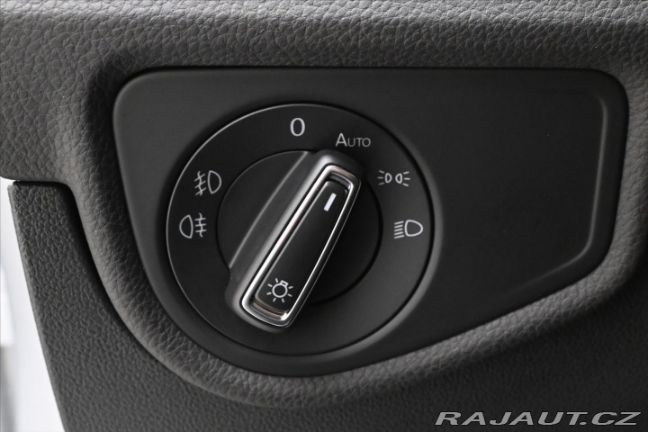 Volkswagen Touran 2,0 TDI 110kW DSG Záruka 2023
