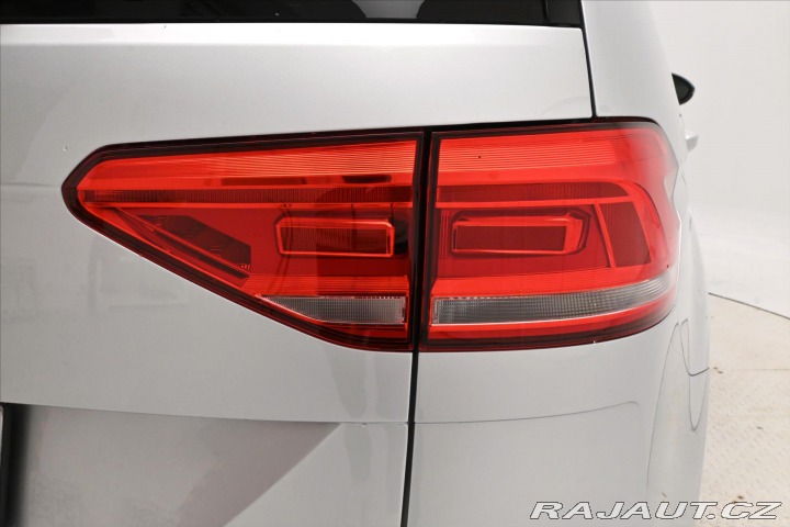 Volkswagen Touran 2,0 TDI 110kW DSG Záruka 2023