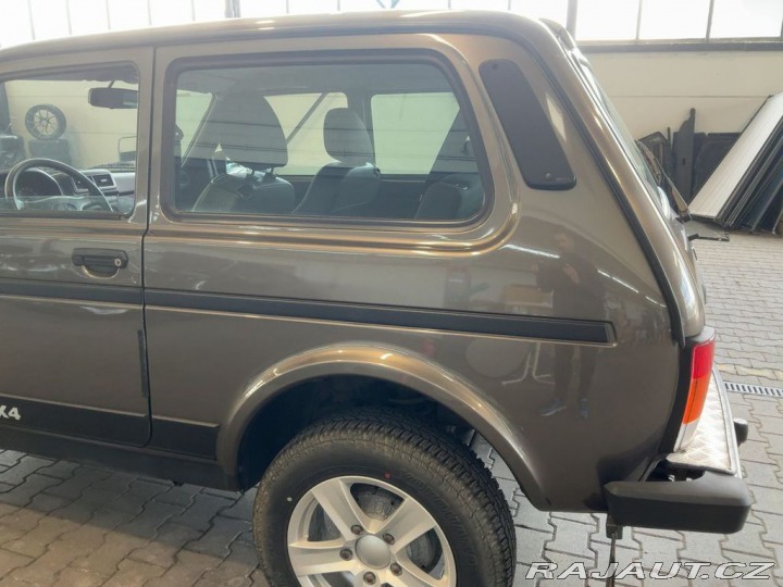 Lada Niva Taiga 1.7i 4x4 tažné 2021