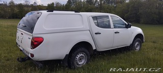 Mitsubishi L200 2015