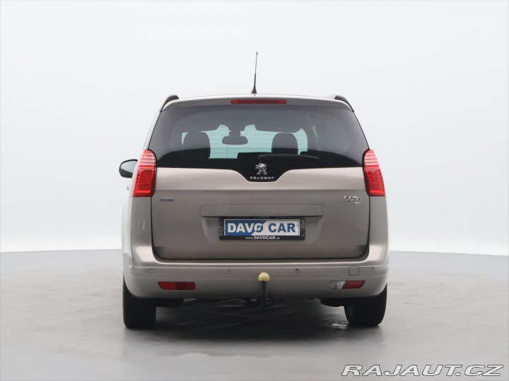 Peugeot 5008 2,0 HDI 110kW Kůže Navi 7 2015