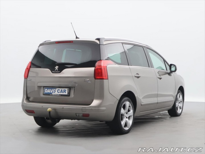 Peugeot 5008 2,0 HDI 110kW Kůže Navi 7 2015