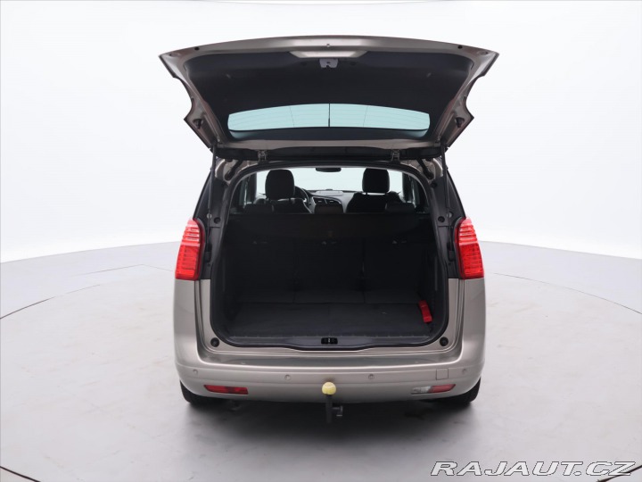 Peugeot 5008 2,0 HDI 110kW Kůže Navi 7 2015
