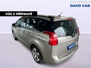 Peugeot 5008 2,0 HDI 110kW Kůže 7-Míst 2015