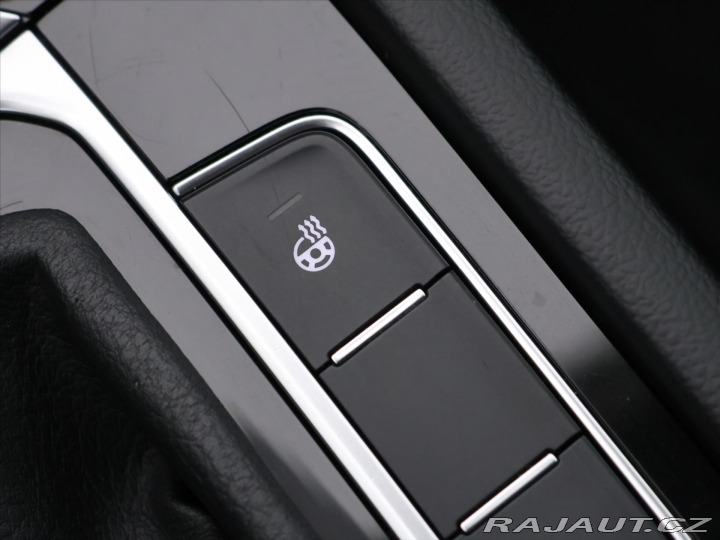 Volkswagen Passat 2,0 TDI 110kW DSG Highlin 2017