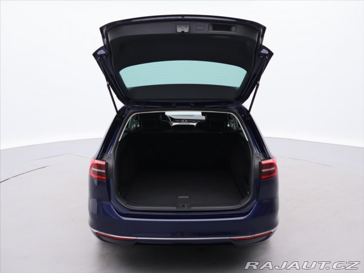 Volkswagen Passat 2,0 TDI 110kW DSG Highlin 2017