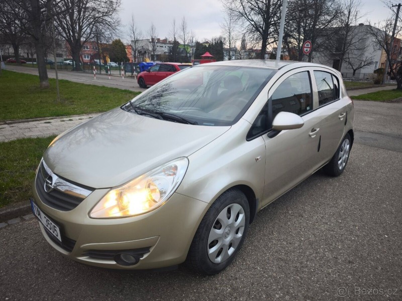 Opel Corsa 1,2 i (63 kW)