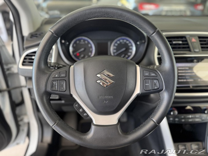 Suzuki SX4 S-Cross 1,0BoosterJet*Navi*Kamera 2016