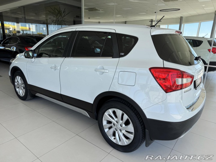 Suzuki SX4 S-Cross 1,0BoosterJet*Navi*Kamera 2016