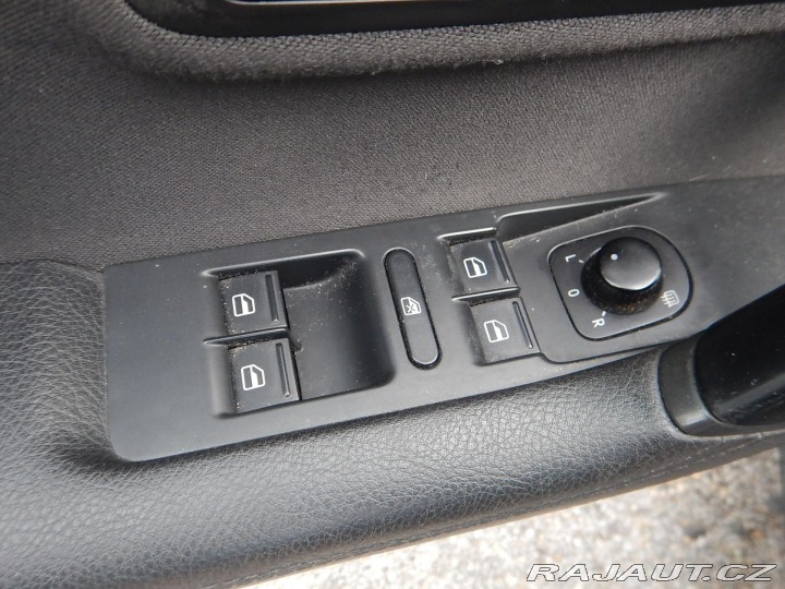 Volkswagen Passat CC 2.0 TDI, 103 kW, DIGIK 2010