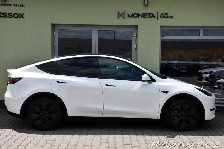 Tesla Model Y LONG RANGE DUAL MOTOR AWD 2024