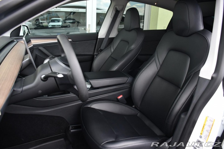 Tesla Model Y LONG RANGE DUAL MOTOR AWD 2024
