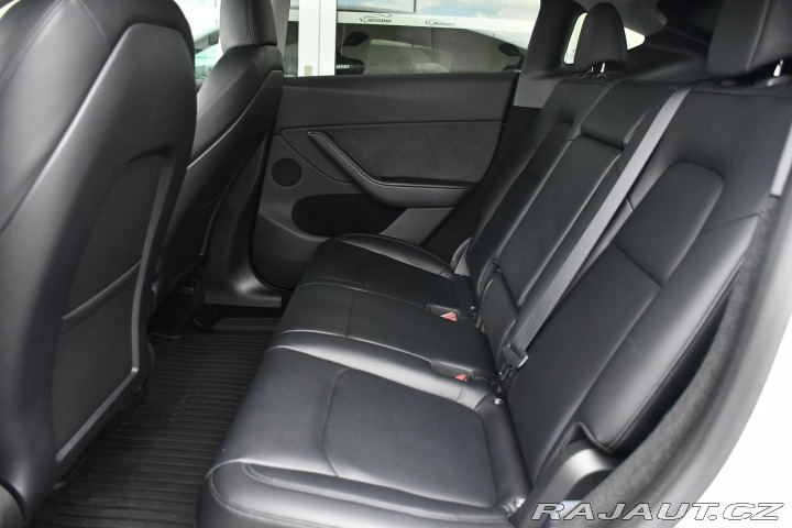 Tesla Model Y LONG RANGE DUAL REZERVACE 2024