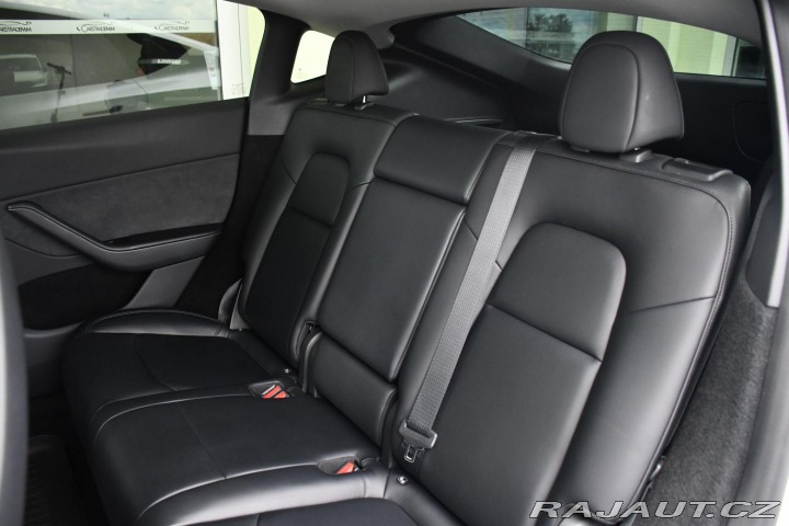 Tesla Model Y LONG RANGE DUAL MOTOR AWD 2024
