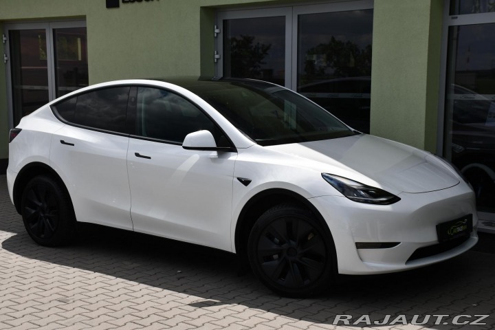 Tesla Model Y LONG RANGE DUAL MOTOR AWD 2024